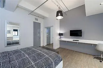 The Executive Loft At The Holland Hotel