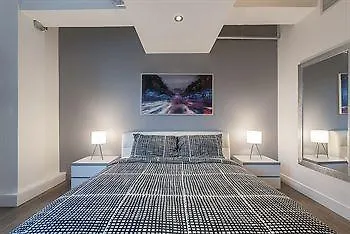 The Executive Loft At The Holland Hotel Apartment