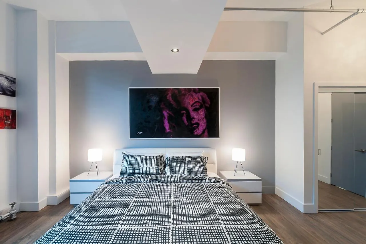 The Executive Loft At The Holland Hotel Apartment Montreal